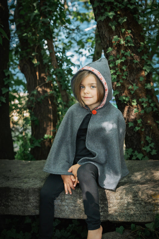 Girls Fleece Hooded Cloak, Kids Nordic Cape with Hood, Car Seat Poncho Cape Coat, Christmas Gift for Girls, Newborn, 3M, 6M, 2T, 4T, 6, 8, 1