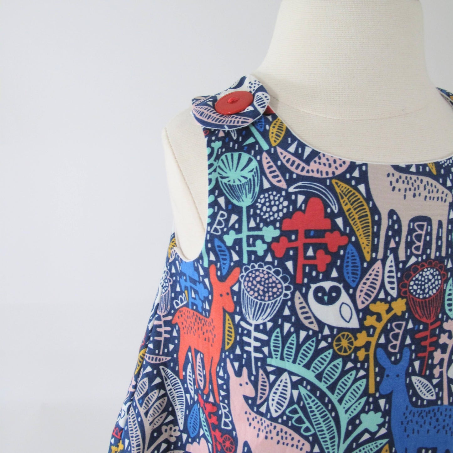 Robe tablier animaux des bois pour filles, tenue de fête pour tout-petits, robe d'hiver pour bébés, style scandinave nouveau-né à fille 6 ans