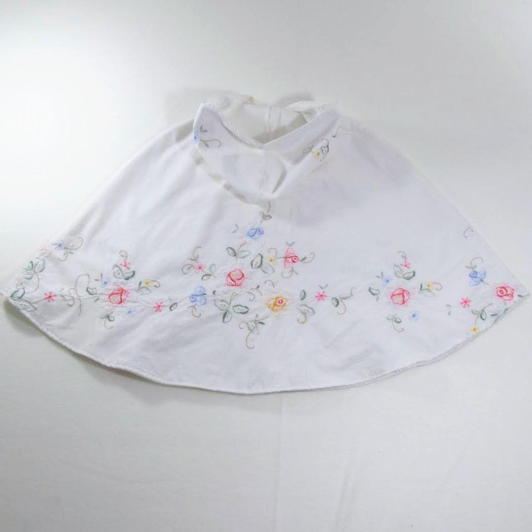 Cape brodée pour filles, cape à capuche en coton à fleurs blanches, cadeau de demoiselle d'honneur, tenue de goûter, élégante et classique, taille S (1-4 ans)