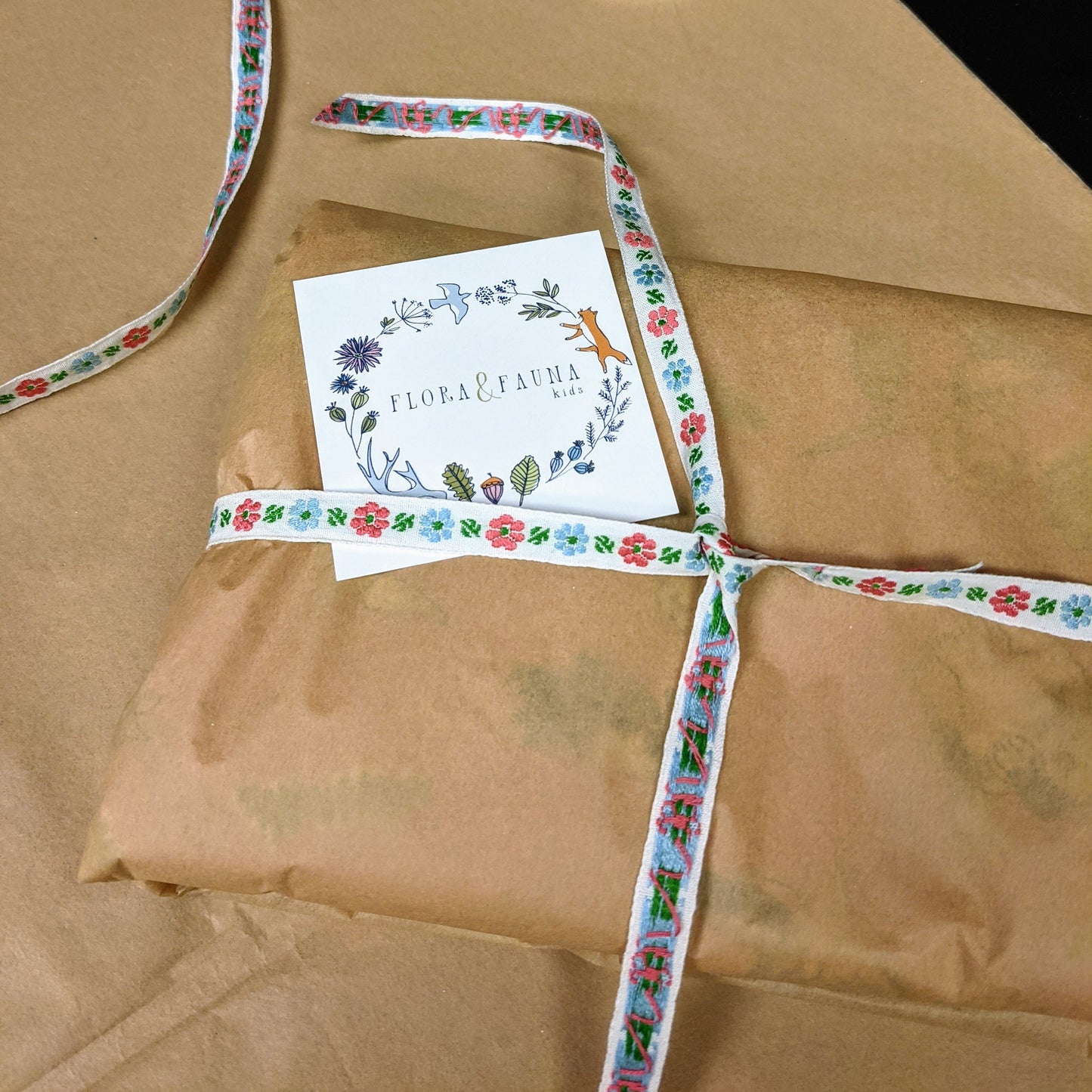 Robe tablier animaux des bois pour filles, tenue de fête pour tout-petits, robe d'hiver pour bébés, style scandinave nouveau-né à fille 6 ans