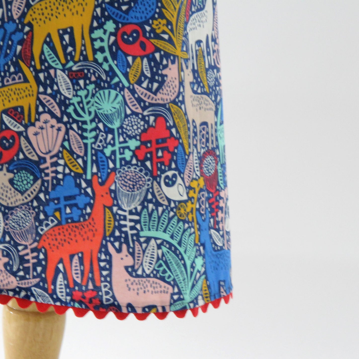 Robe tablier animaux des bois pour filles, tenue de fête pour tout-petits, robe d'hiver pour bébés, style scandinave nouveau-né à fille 6 ans