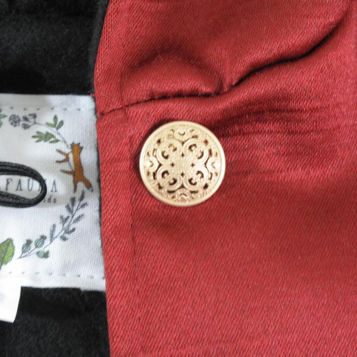 Cape en satin rouge foncé pour filles, Cape victorienne rouge pour filles avec capuche, Poncho de siège auto, Tenue de séance photo, Doublure en molleton