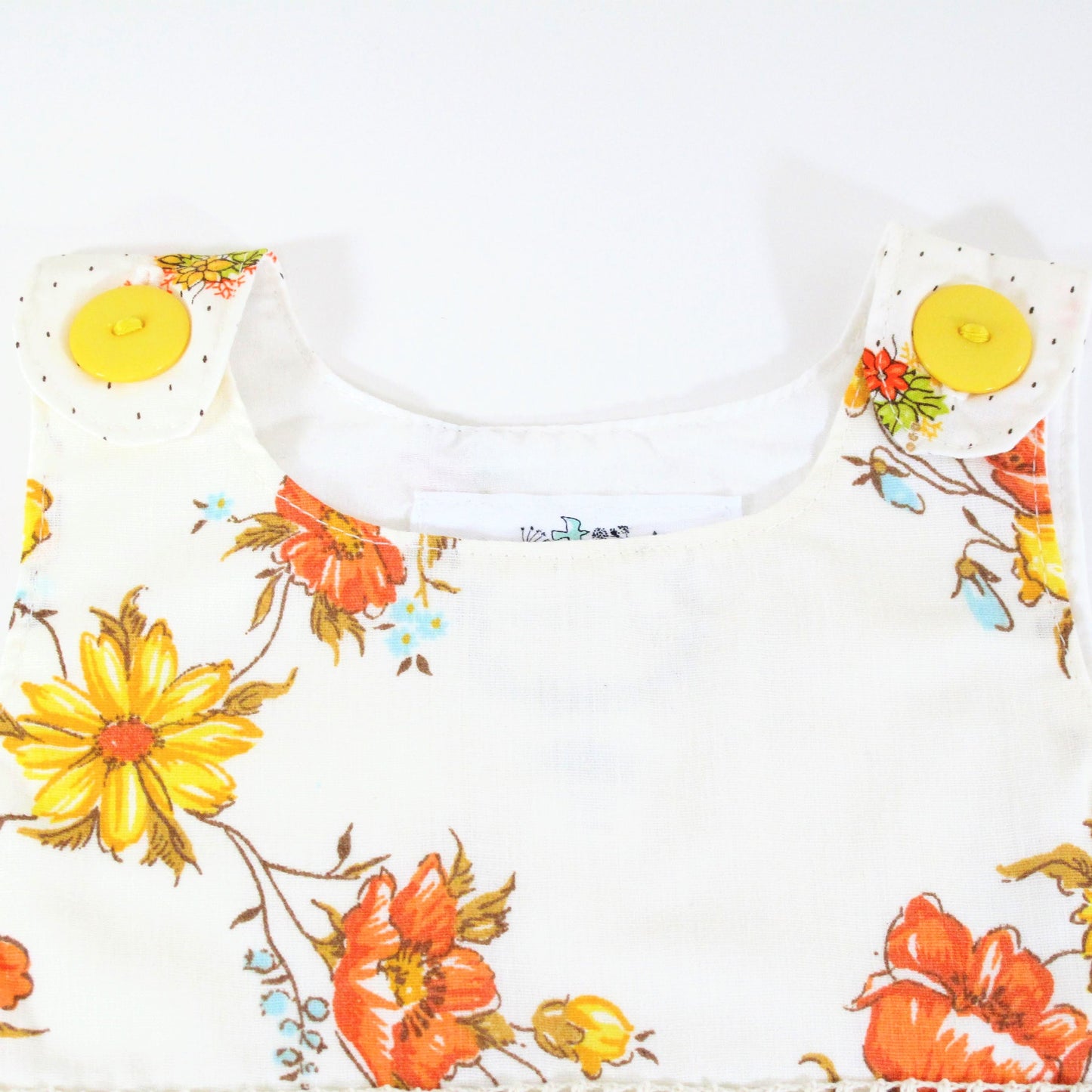 Robe pour fille 2T, vêtements recyclés faits à la main, salopette de petite fille, tenue hippie, cadeau de 2e anniversaire, robe d'été bohème pour goûter