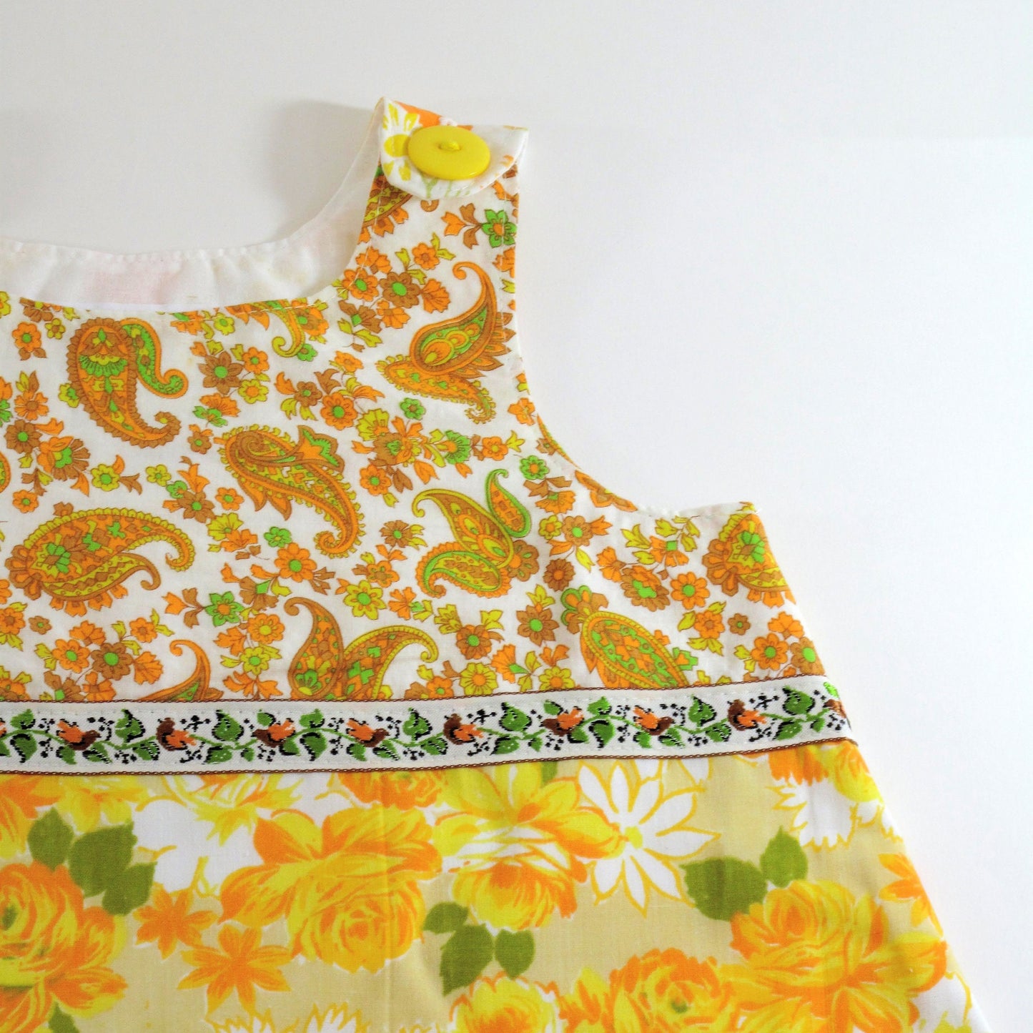 Robe Fille 4T, Robe Tablier Fleurie Patchwork Soleil, Robe d'Été Hippie Bohème, Cadeaux Faits Main pour Filles