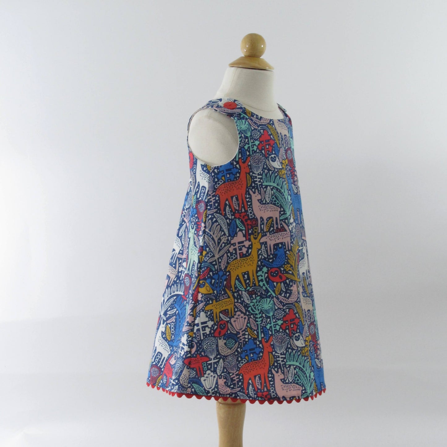 Robe tablier animaux des bois pour filles, tenue de fête pour tout-petits, robe d'hiver pour bébés, style scandinave nouveau-né à fille 6 ans