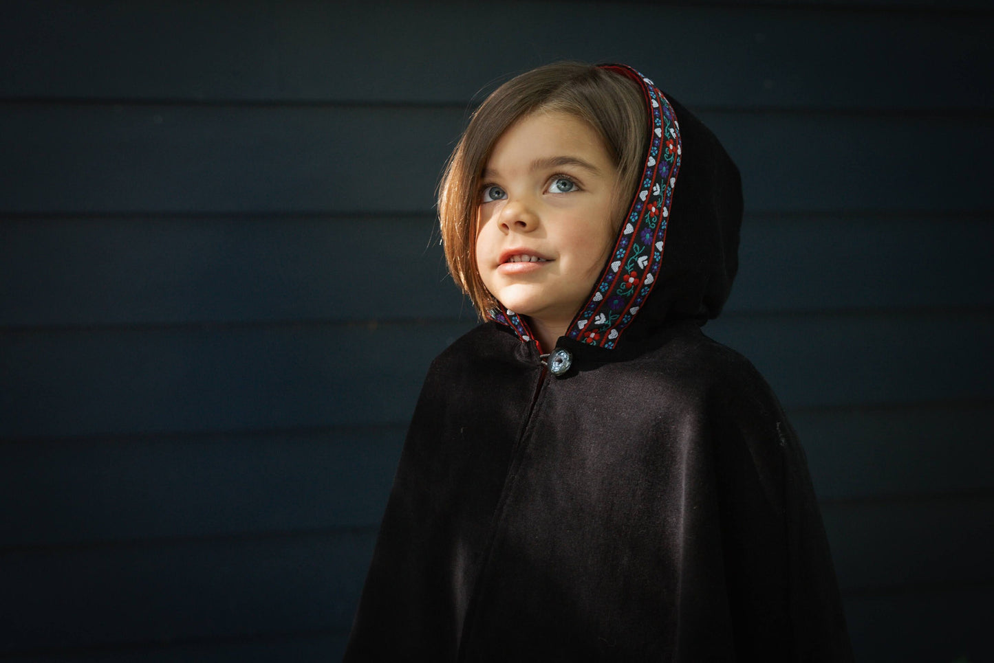 Cape de costume Renaissance à capuche pour filles et garçons, Manteau cape poncho en velours côtelé alpin nordique, Cadeau unique