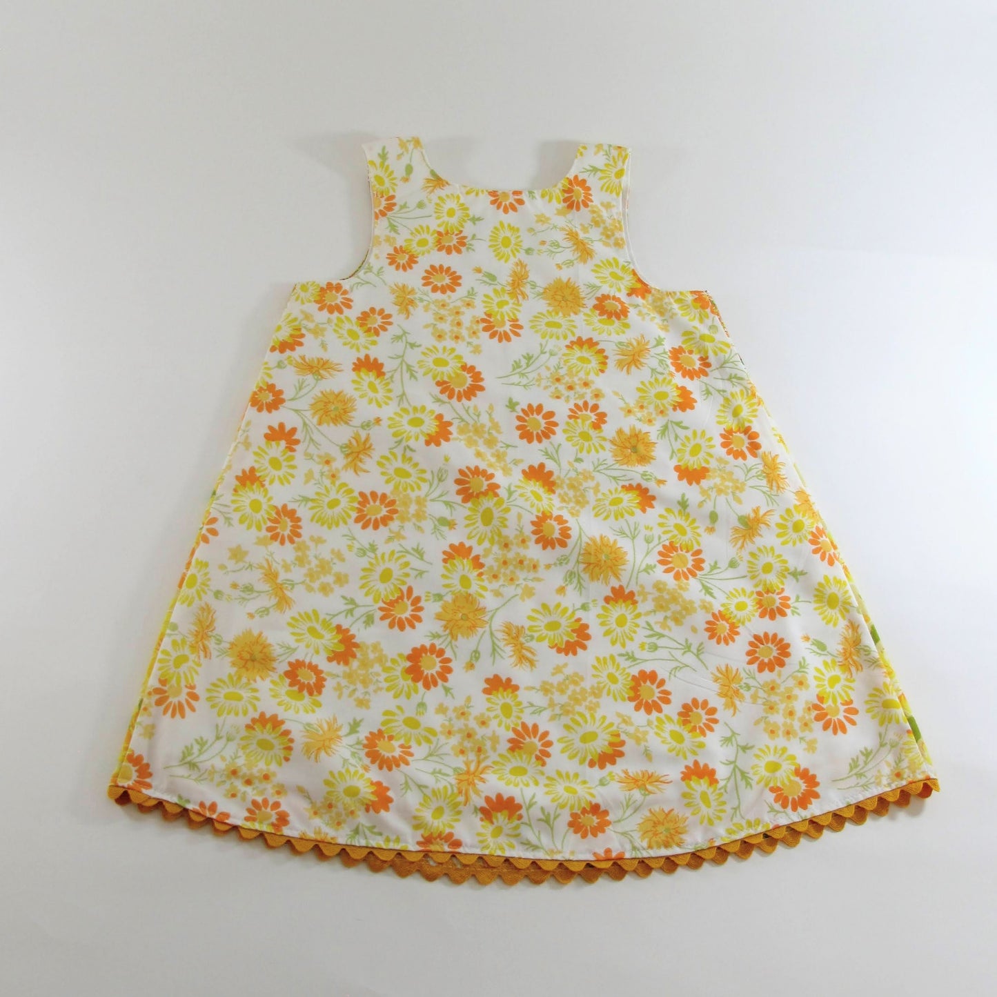 Robe Fille 4T, Robe Tablier Fleurie Patchwork Soleil, Robe d'Été Hippie Bohème, Cadeaux Faits Main pour Filles