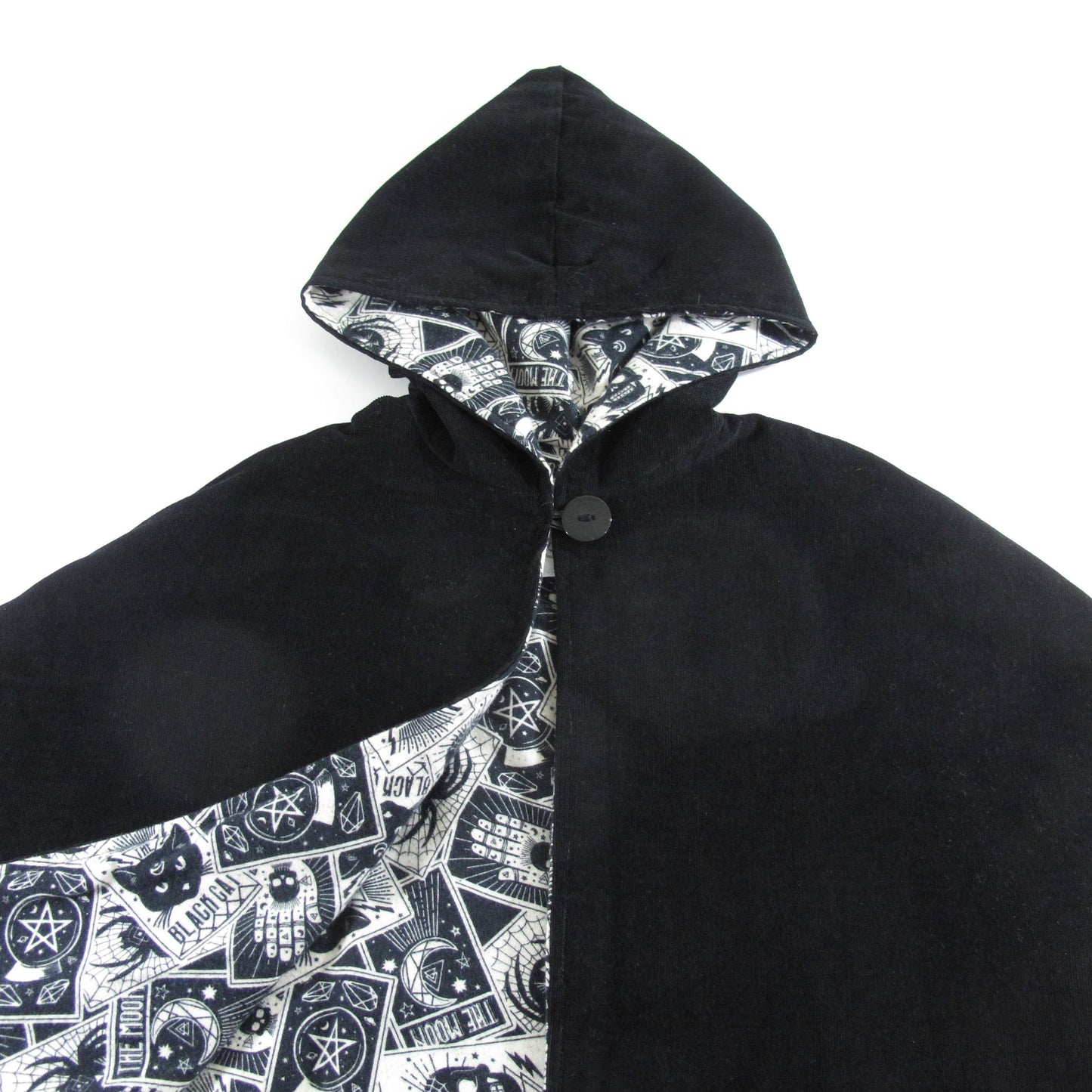Costume d'Halloween enfant Cape Noire Tarot, Cape en velours côtelé Voyant(e), Cosplay Sorcier(e) Magie Noire Médiévale Tailles 1 - 12 ans