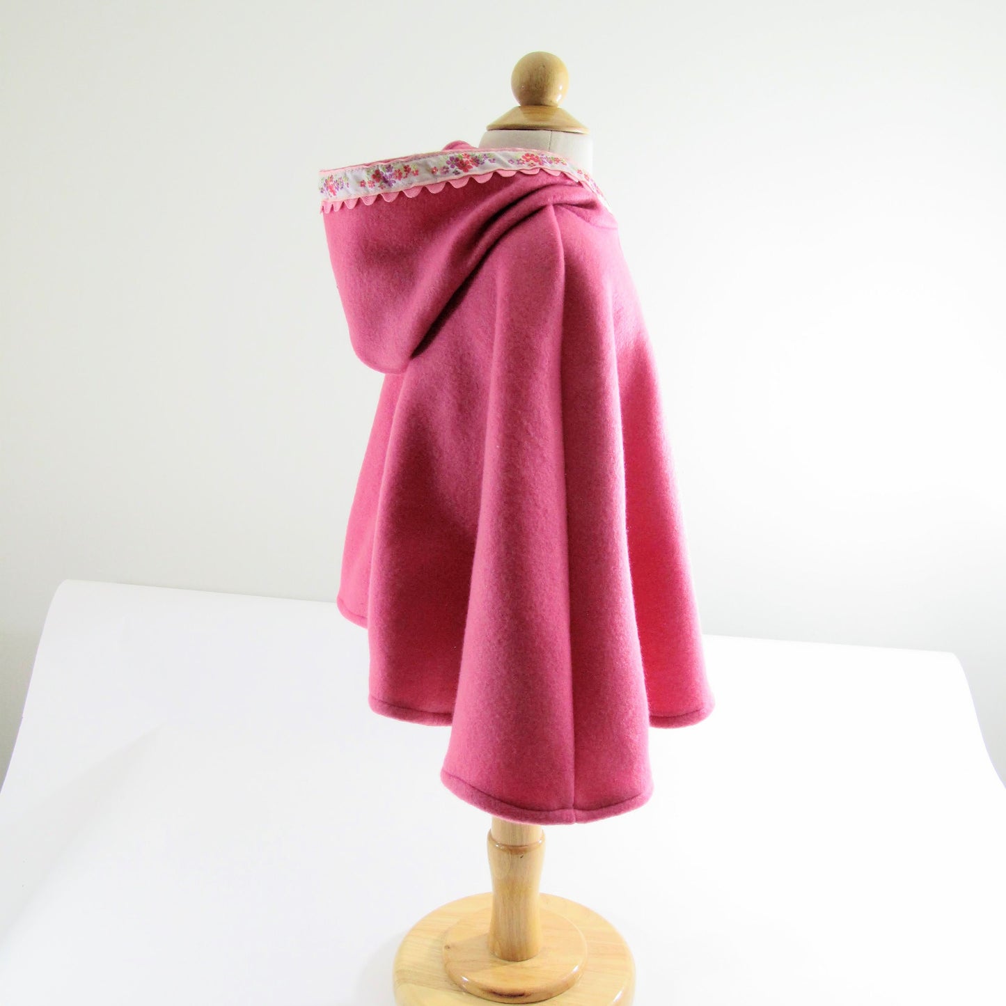 Cape à capuche en polaire pour filles, cape rose à capuche pour filles, tenue de petite fille d'honneur, poncho pour siège auto, cape-manteau, nouveau-né - 12 ans