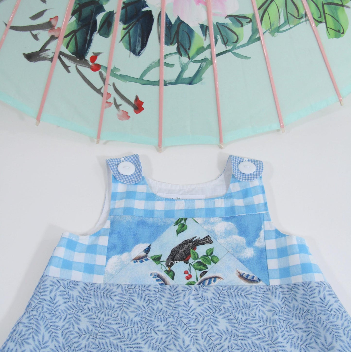 Salopette patchwork oiseau bleu 2T, Robe chasuble faite main pour bébés filles, Cadeaux pour filles, 2ème anniversaire de bébé