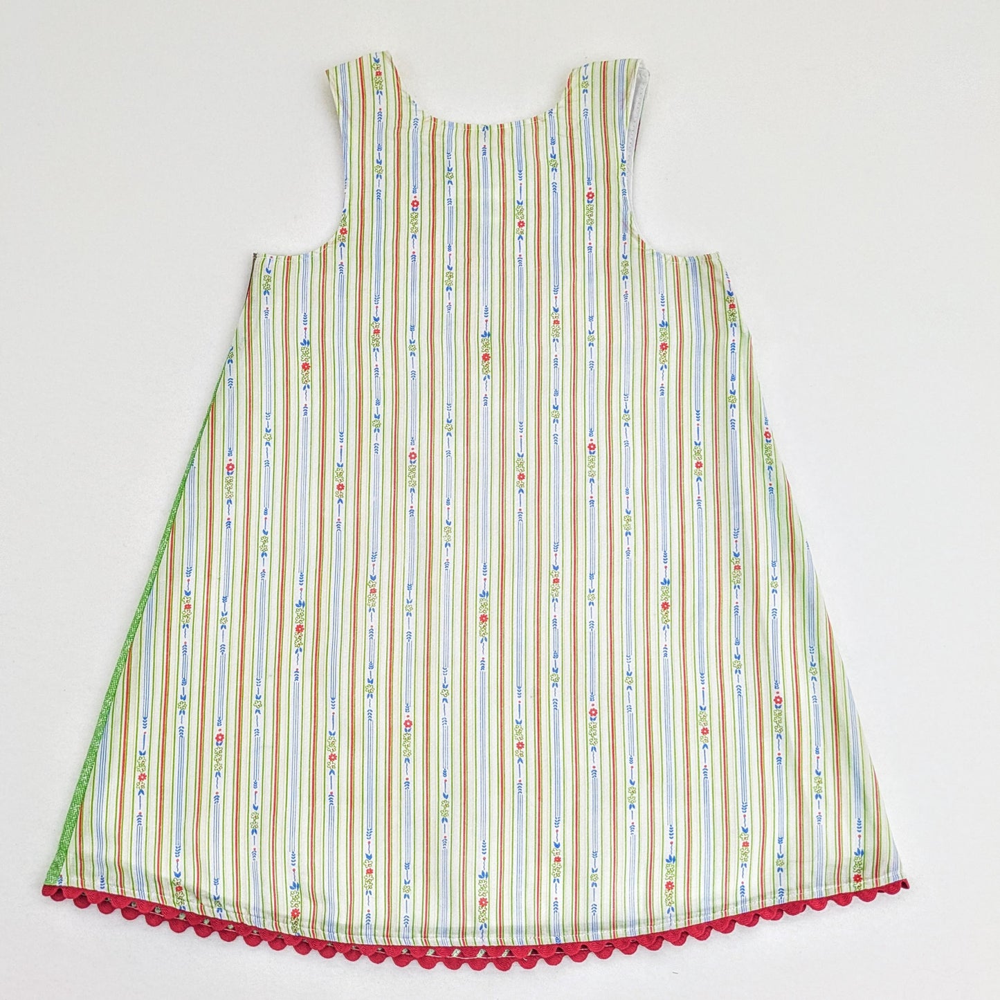 Robe chasuble 5T, imprimé contes de fées, Le Petit Chaperon rouge, Les 3 petits cochons, Boucles d'or, Vêtements de rentrée scolaire